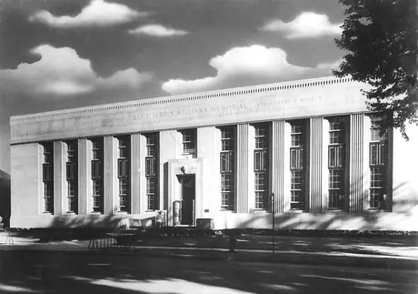 London Public Library, Art Gallery and Museum