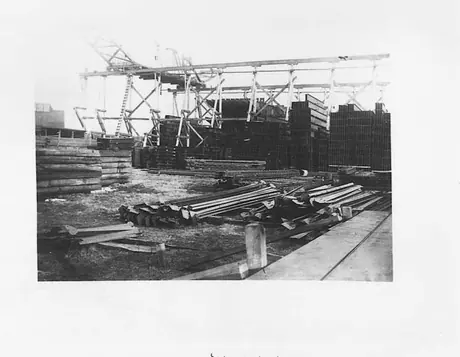 Victoria Bridge reconstruction: construction materials at the sorting yard