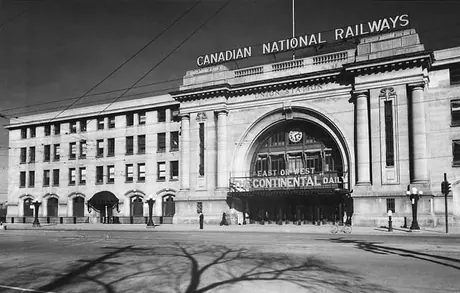 Winnipeg Union Station front entrance