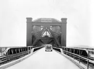 The Québec Bridge - automobile traffic