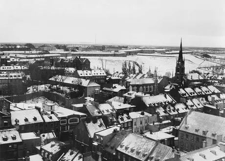 Winter cityscape showing Plains of Abraham and the Citadel