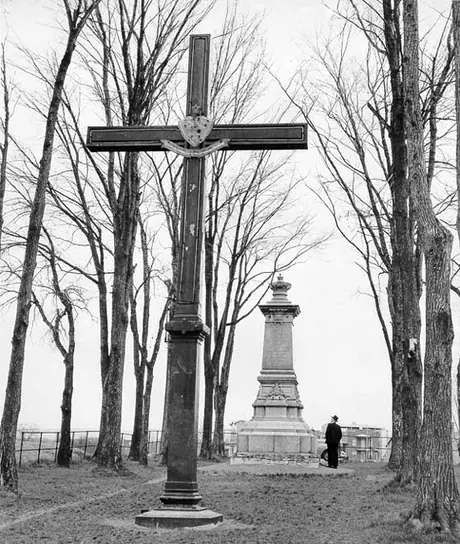 Jacques Cartier erected a cross at this location in 1536 to mark the place where his first expedition to Canada spent the winter