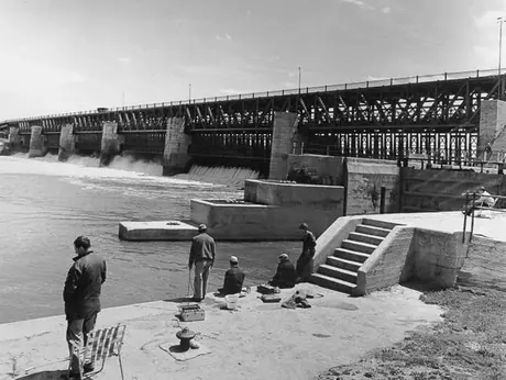 A view of the locks along the Red River