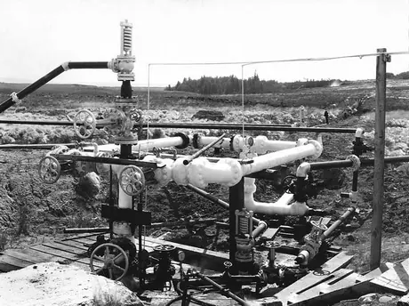 A close-up view of Royalite no. 4 oil well