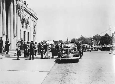 Their Majesties and the Royal party in Hamilton during the 1939 Royal Tour of Canada