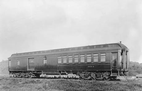 Grand Trunk Railway passenger and baggage car no. 904