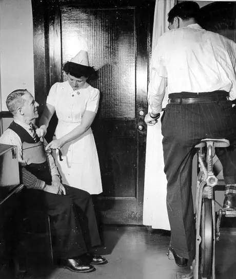 Patients being examined at the medical department clinic, Montreal