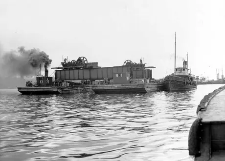 Raising the CN tug Lavaltrie, Halifax Harbour
