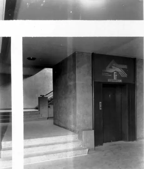Central Station's northwest elevator and stairs