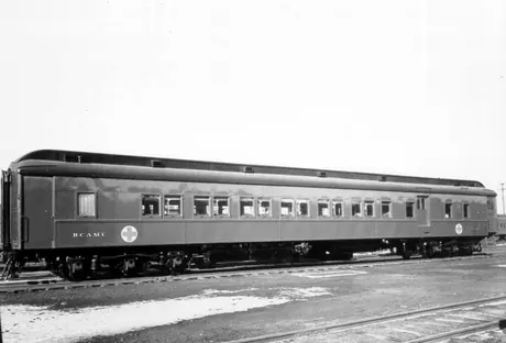 Parlour car Nipissing converted into a Red Cross medical car for returning troops
