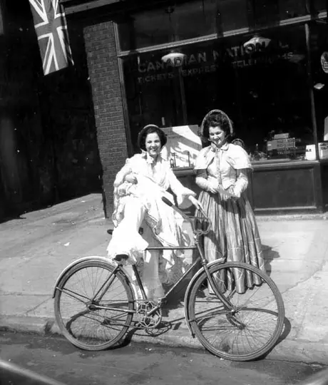 Telegraphers dressed for centennial celebrations