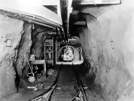 Descending into the Hollinger Mine