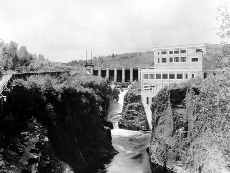 Power plant on the Nipisiquit River