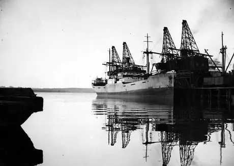 Steamers at Sydney pier