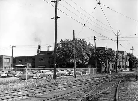 Exterior view of the Duplate Glass Company