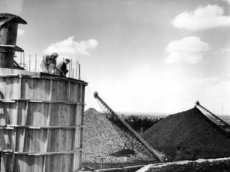 Carpenters expanding part of the Great Lakes Pulp and Paper Company