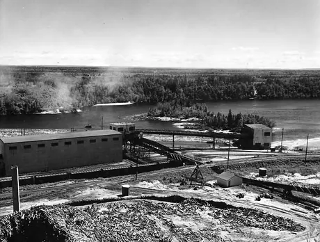 View of the St. Lawrence Corp. Ltd. pulp and paper plant