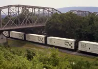Central Vermont Railway 100 ton box cars, 50095-99 series in new, white paint design