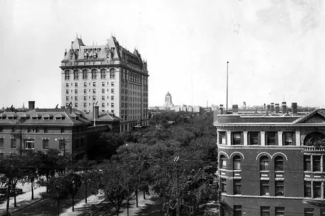 Exterior view of the Fort Garry Hotel