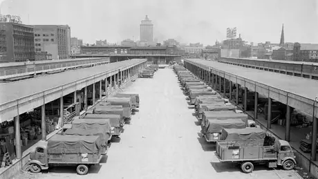 Bonaventure Station freight sheds and trucks