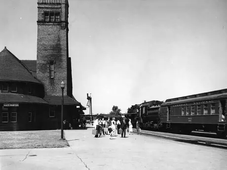 Passengers waiting at the Brantford station