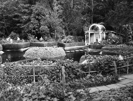 Visitors at Butchart Gardens