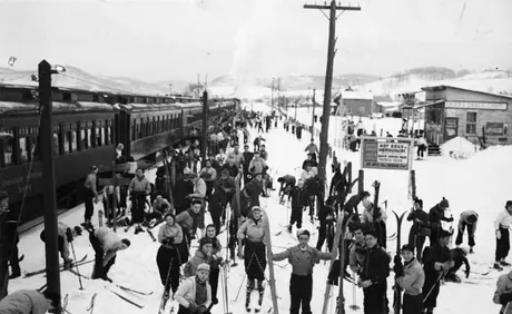 Ski enthusiasts arrive at Saint-Sauveur-des-Monts