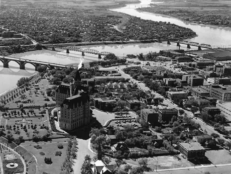 An aerial view of Saskatoon, with the Bessborough Hotel in the foreground