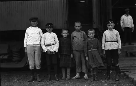 Russian immigrant children
