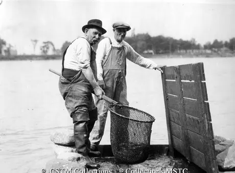 Eel fishing on the Richelieu river, Quebec