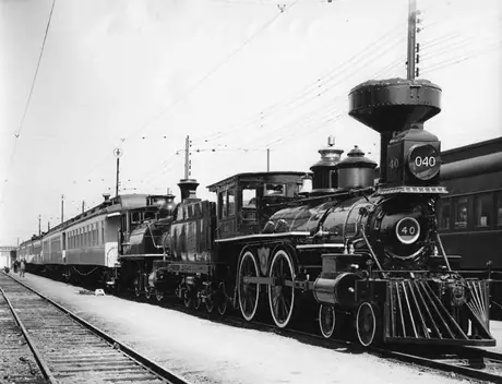 Side view of the Museum Train and locomotive 40