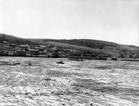 Windigo, Quebec - town and boom