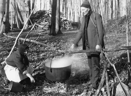 Maple sugaring at St. Hilaire - habitants