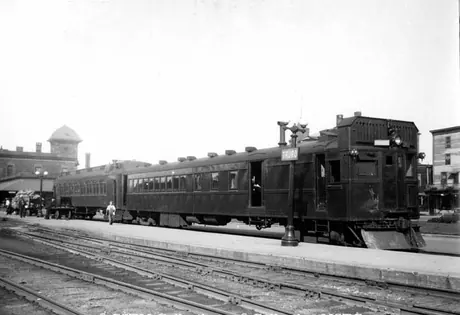 Oil-electric railcar 15833 and coach at Truro, Nova Scotia