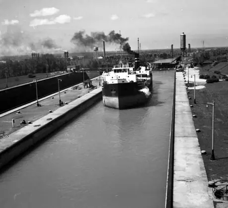 Ships in the Welland Canal, Niagara Peninsula