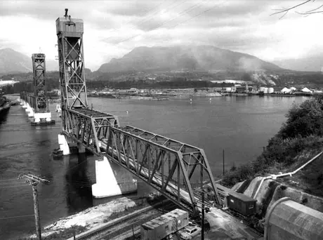 Vancouver Burrard Inlet lift bridge
