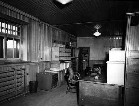 Interior office, Joliette Station