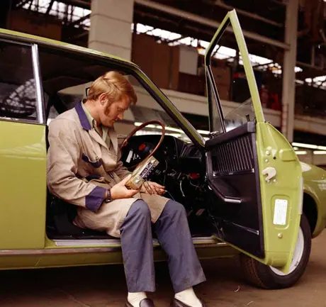 Auto Port maintenance repair shop