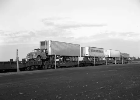 Equipment - piggyback service - Cote de Liesse
