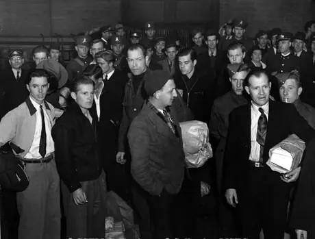 War record - survivors reach Montreal (1st St. Lawrence sinking).