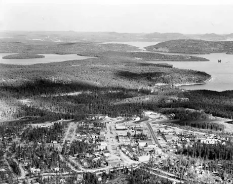 Uranium City, Northern Saskatchewan - aerial view