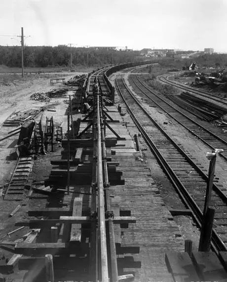 Moncton, N.B. - rail merging